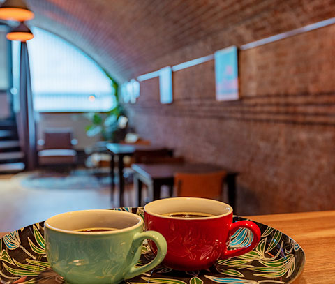 De koffie staat klaar bij Station West .Amsterdam!